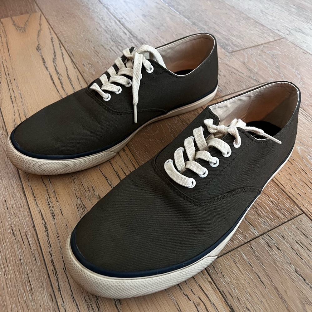 Sperry Topsider Classic CVO Sneaker- size M 10.5